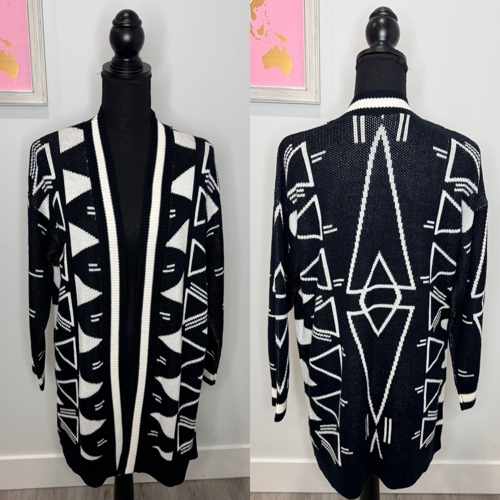 Divided Thick Front Open Women’s Cardigan (XS)